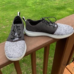 Men’s sneakers